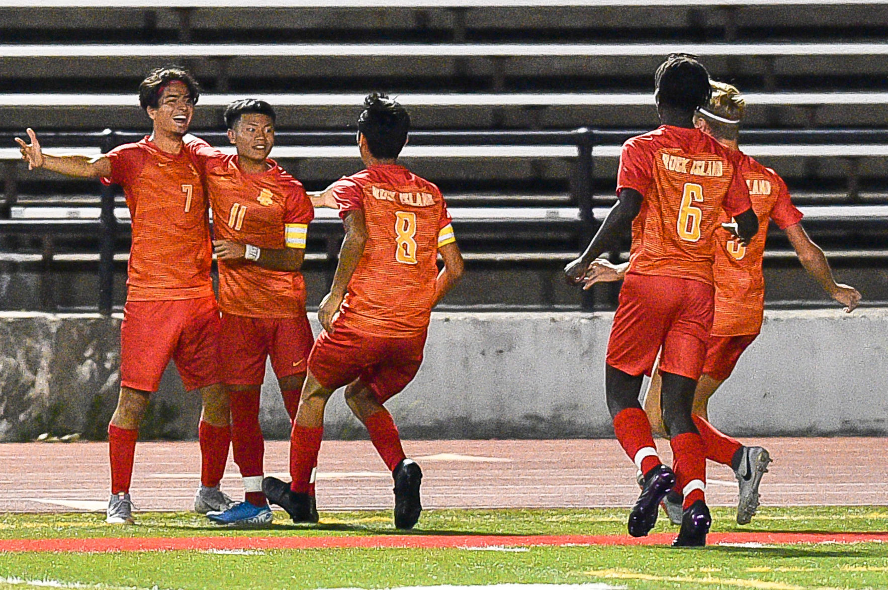 100119-mda-spt-ster-ri-soccer-043a.jpg
